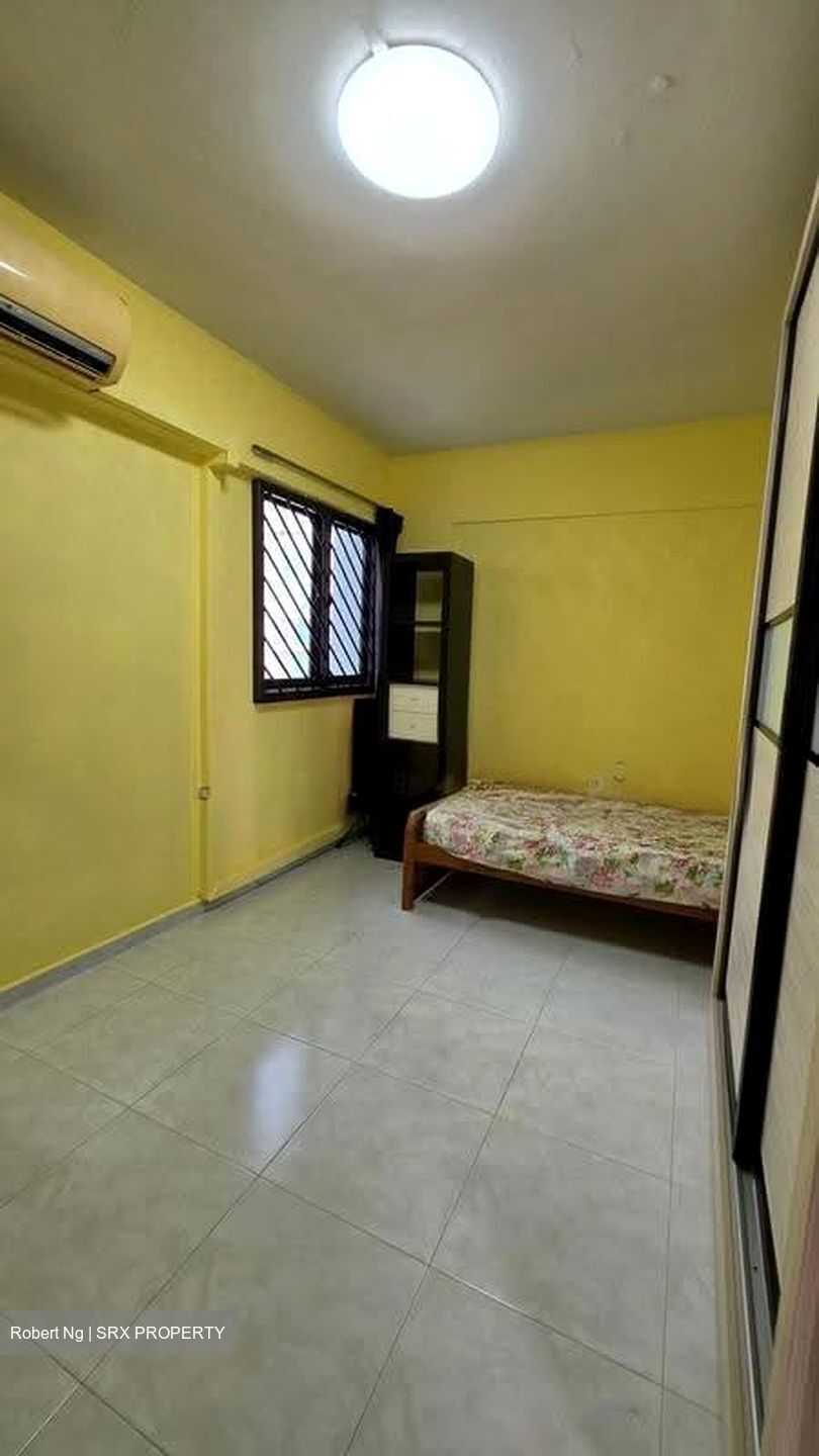 Blk 229 Jurong East Street 21 (Jurong East), HDB 4 Rooms #620752011